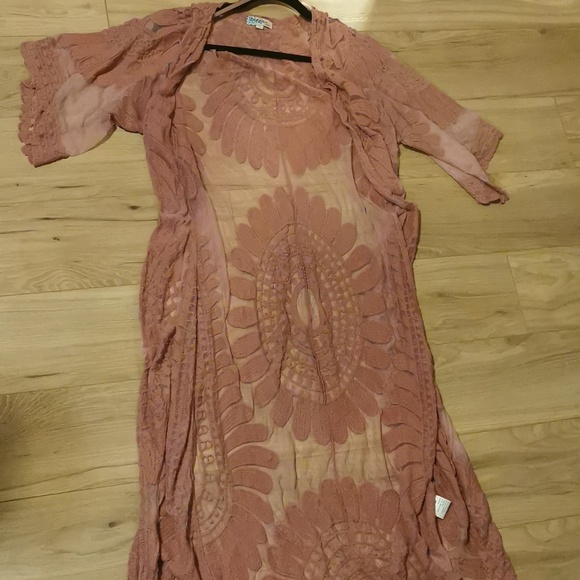 Pink lace shawl - Picture 1 of 1